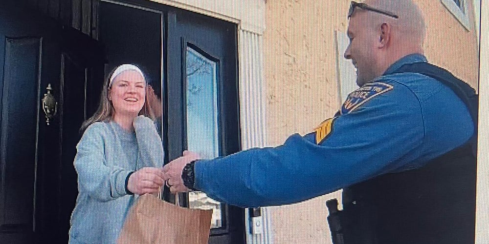 A polícia espera que ‘o almoço ainda estivesse quente’ após a entrega do DoorDash para o motorista preso: ‘O trabalho em equipe faz o sonho funcionar’ | Crime, Interesse Humano, Nova Jersey | Notícias e fofocas sobre celebridades Entretenimento, fotos e vídeos