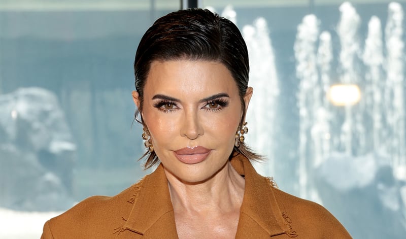 Lisa Rinna nomeia as duas celebridades mais rudes que já conheceu | Dionne Warwick, Lisa Rinna, Starr Jones | Notícias e fofocas sobre celebridades Entretenimento, fotos e vídeos