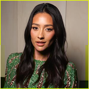 Shay Mitchell Heads Back to Television, Joins Cast of Upcoming ‘Baywatch’ Series!