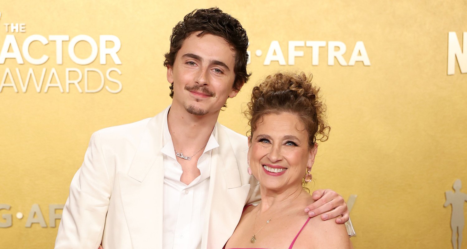 Timothee Chalamet traz a mãe de Nicole Flander como data de premiação de ator | 2026 Actor Awards, Actor Awards, Nicole Flanders, Timothée Chalamet | Notícias e fofocas sobre celebridades Entretenimento, fotos e vídeos