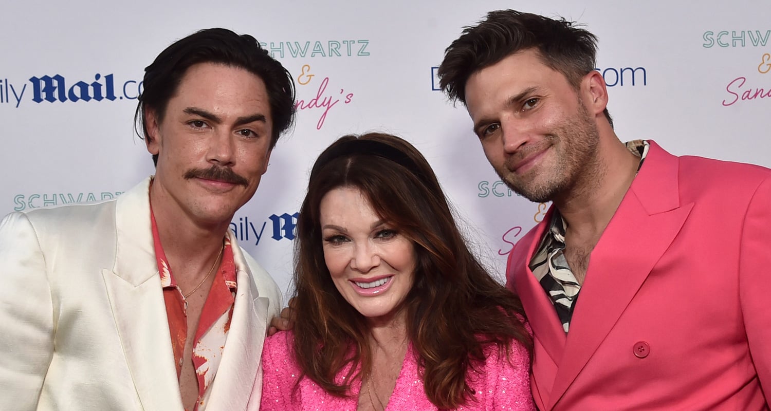 Lisa Vanderpump WeHo Bar TomTom à venda incluindo propriedade intelectual | Bravo, Lisa Vanderpump, Tom Sandoval, Tom Schwartz, Regras de Vanderpump | Notícias e fofocas sobre celebridades Entretenimento, fotos e vídeos