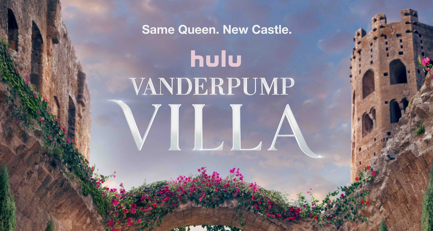 Programa da 3ª temporada de ‘Vanderpump Villa’: retorno de 10 estrelas, entrada de 10 novos funcionários, convidados do reality show revelados | Elenco, EG, evergreen, hulu, lisa vanderpump, Apresentação de slides, TV, Vanderpump Villa | Notícias e fofocas sobre celebridades Entretenimento, fotos e vídeos