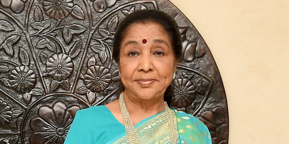 Asha Bhosle, Bollywood Legend & Indian Playback Singer, Dies at 92 | Asha Bhosle, Bollywood, RIP | Celebrity News and Gossip | Entertainment, Photos and Videos