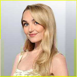 SNL's Chloe Fineman Faces Backlash Over Camp Counselor Story, 'Vanity Fair' Slammed for Editing Video After It Went Viral