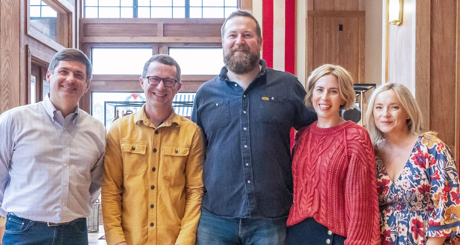 HGTV Sets Premiere Date for Erin & Ben Napier’s ‘Home Town: Inn This Together’ | Ben Napier, Erin Napier, HGTV, Home Town, Television | Celebrity News and Gossip | Entertainment, Photos and Videos