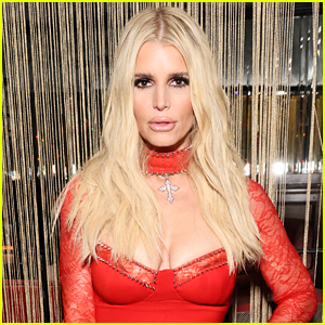 Jessica Simpson Responds to Rumor of Her $1,000 Tanning Routine