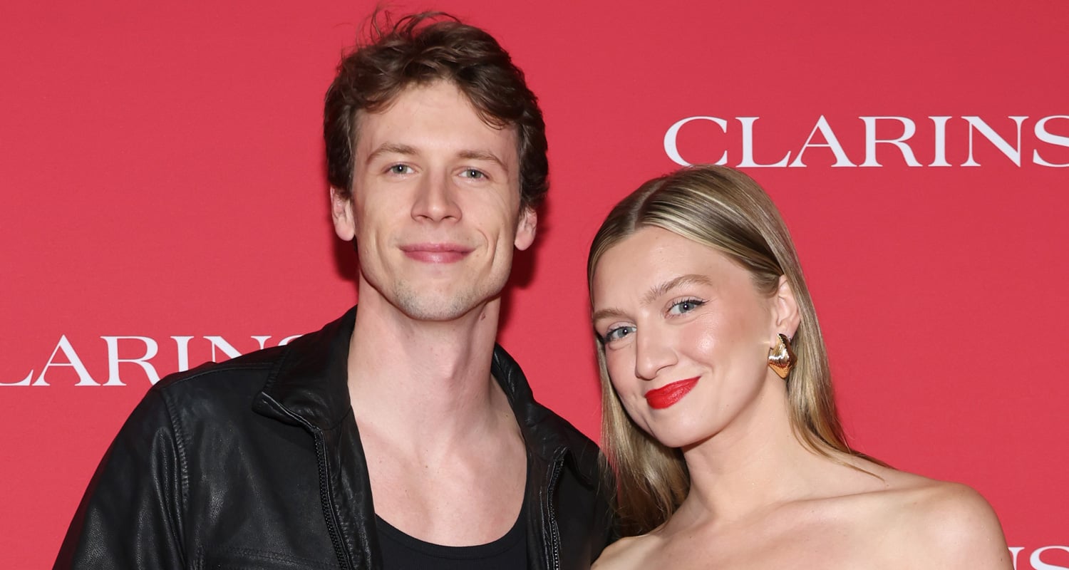 Josh Brubaker & Anna Sitar Get Engaged After Nearly 5 Years Together!