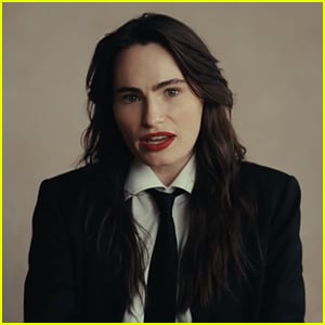 Grammy Winner Kathryn Gallagher Drops New Song 'Stella,' About an Alternate Fantasy Version of Her Life