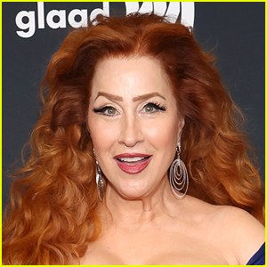 Lisa Ann Walter Reveals Her Son Has Dated Her Fans