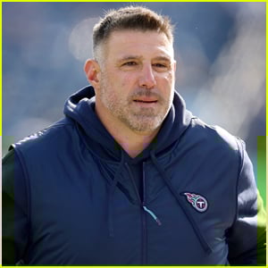 Patriots Head Coach Mike Vrabel Seeking Counseling Amid New Dianna Russini Photos, Will Skip NFL Draft Day 3 on Saturday