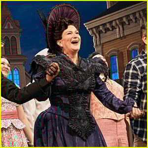 As Broadway's 'Schmigadoon' Begins Previews, Ana Gasteyer Talks Possibility of Sequel Show 'Schmicago'