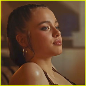 Shiloh Jolie Landed Music Video Role in 'Open Audition' & Her Famous Parents Weren't Revealed Until Later